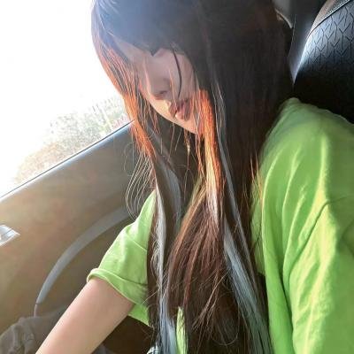 闺蜜网恋我奔现,炮灰女配要翻盘